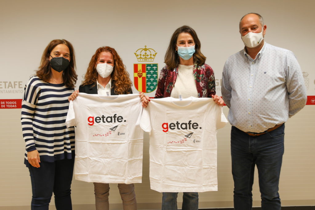Texto Alternativo: Ana y Natalia, de Getafe al Círculo Polar Ártico tras superar el cáncer