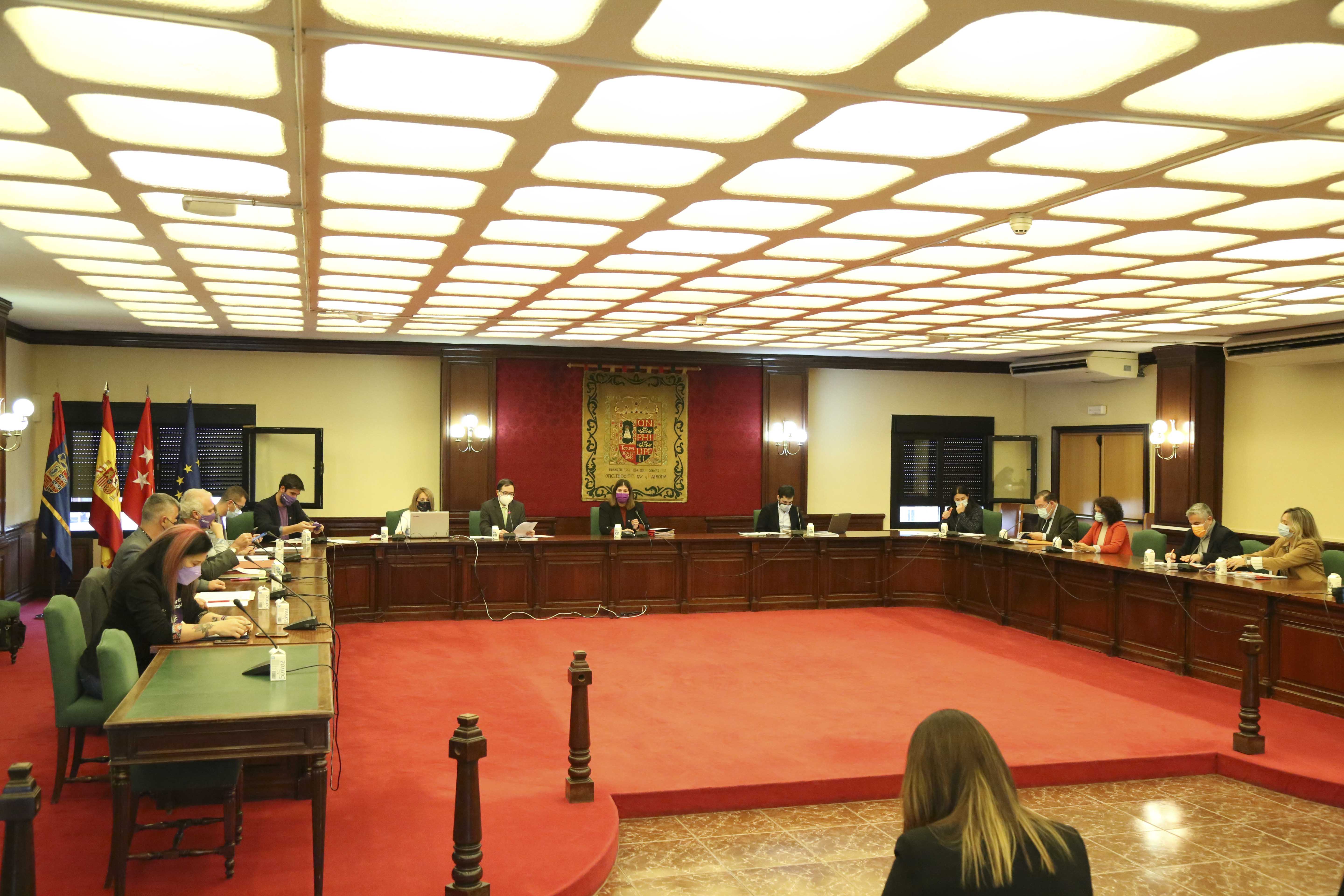 Texto Alternativo: El Pleno aprueba por unanimidad exigir a la Comunidad de Madrid que incluya en sus presupuestos de 2022 la construcción del centro de salud del PAU-4