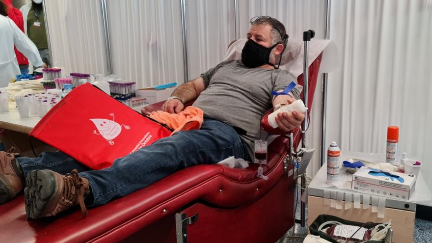 Texto Alternativo: Más de 270 personas participaron en el 'maratón' de donación de sangre del Hospital 12 de Octubre