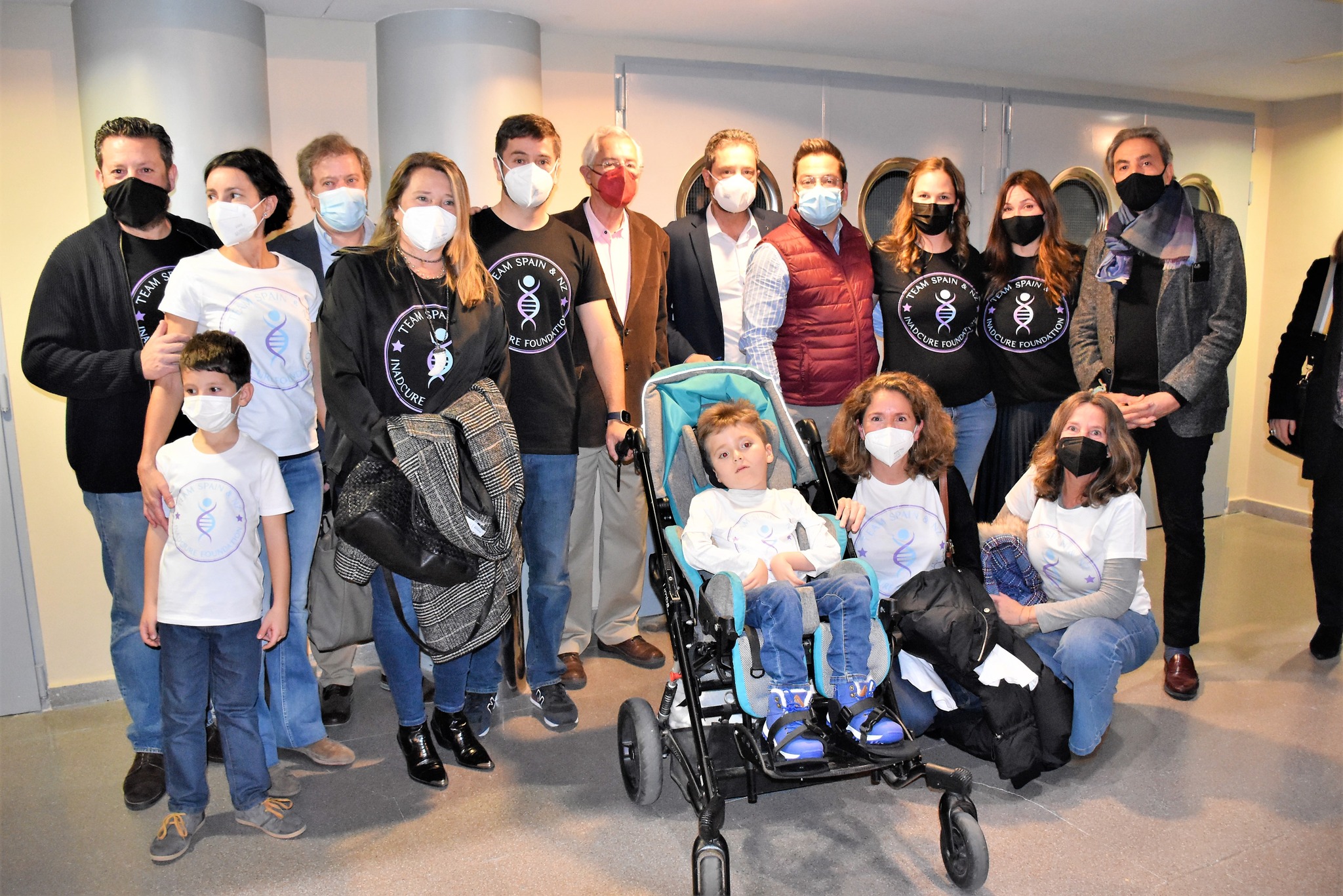 Texto Alternativo: La asociación Inadcurespain, que lucha contra distrofia neuroaxonal infantil, recibirá los fondos recaudados de la venta de la novela El juez y la trenza