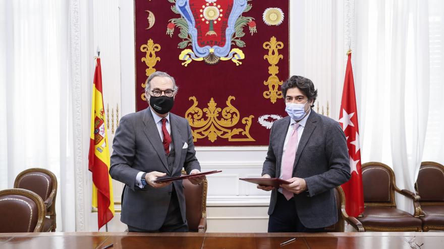 Texto Alternativo: La Comunidad de Madrid aumenta la colaboración con los colegios profesionales para la realización de jornadas y cursos formativos