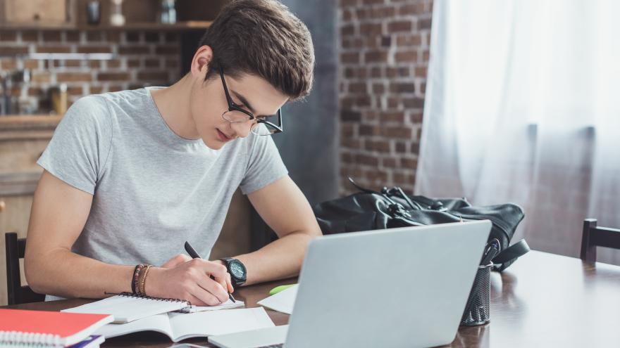 Texto Alternativo: La Comunidad de Madrid convoca certámenes y concursos para alumnos de Secundaria y Bachillerato