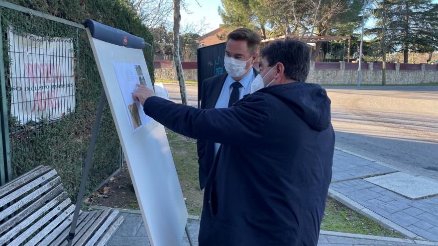 Texto Alternativo: La Comunidad de Madrid inicia la operación asfalto de casi 20.000 metros cuadrados en la urbanización Miraval de Valdeolmos-Alalpardo