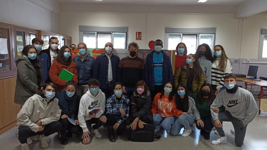 Texto Alternativo: Explicamos la gestión preventiva a los alumnos de Formación Profesional