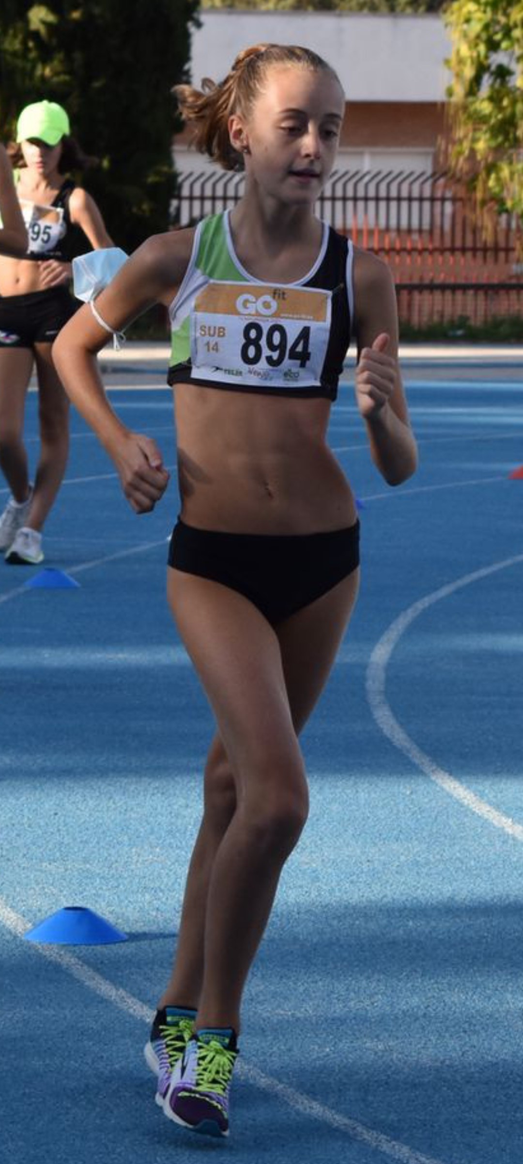 Texto Alternativo: La mostoleña Claudia Mier Mardomingo, medalla de bronce en el Campeonato de España de ruta en marcha