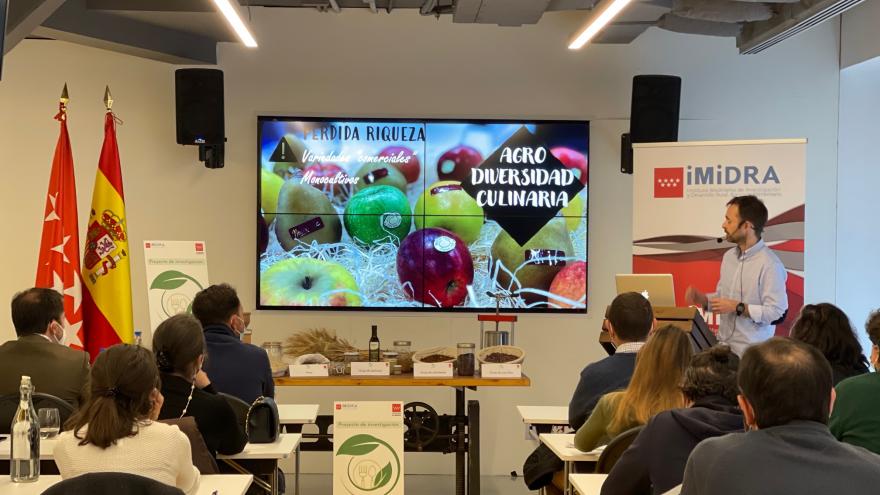 Texto Alternativo: La Comunidad de Madrid el Gobierno de la Comunidad de Madrid presenta Gastronomía Circular, un proyecto de investigación para potenciar la alimentación sostenible