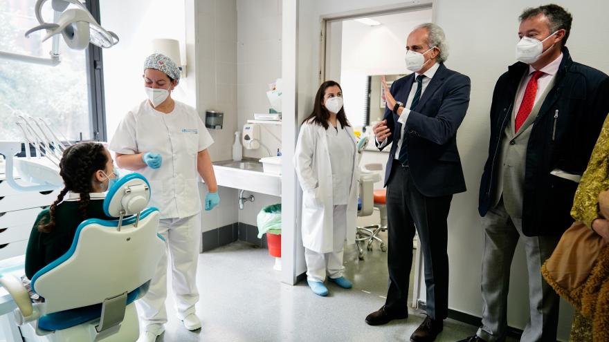 Texto Alternativo: La Comunidad de Madrid destina este año 2,2 millones de euros para financiar tratamientos dentales especiales a la población de 7 a 16 años
