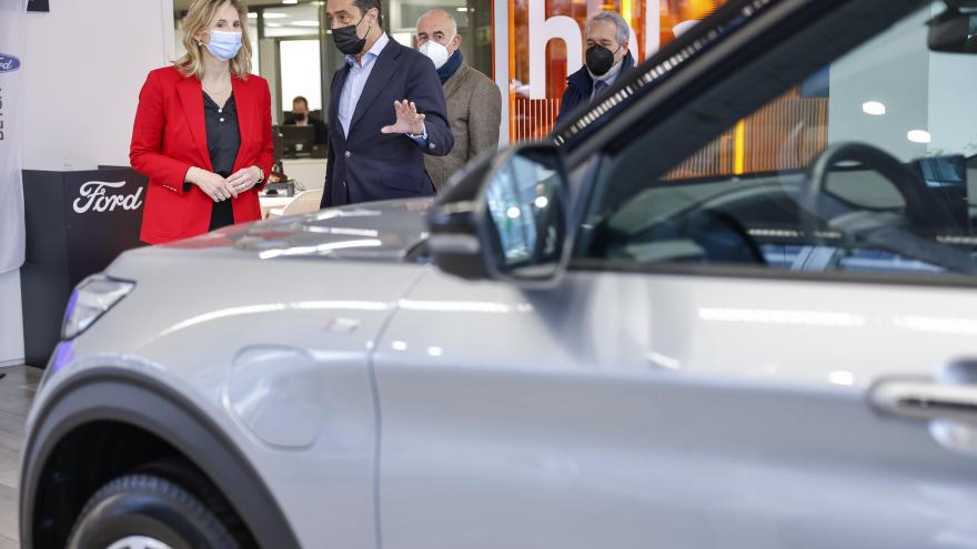 Texto Alternativo: La Comunidad de Madrid recibe en siete meses más de 14.000 solicitudes para ayudas a la compra de vehículos eléctricos y la instalación de puntos de recarga