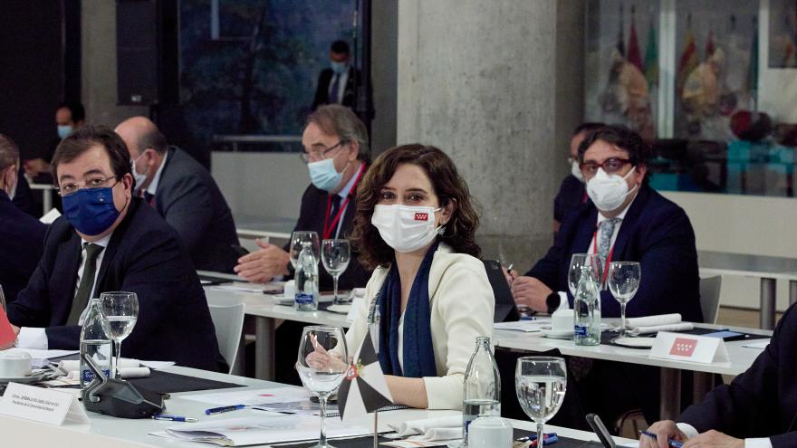 Texto Alternativo: Díaz Ayuso propone suspender temporalmente los impuestos que gravan la energía o aplicar un tipo de IVA superreducido a la factura de la luz