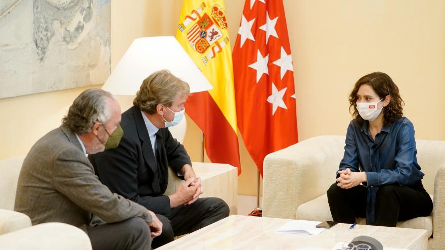 Texto Alternativo: Díaz Ayuso respalda las reivindicaciones del sector del campo y la ganadería afectados por la subida de los precios y la invasión de Ucrania