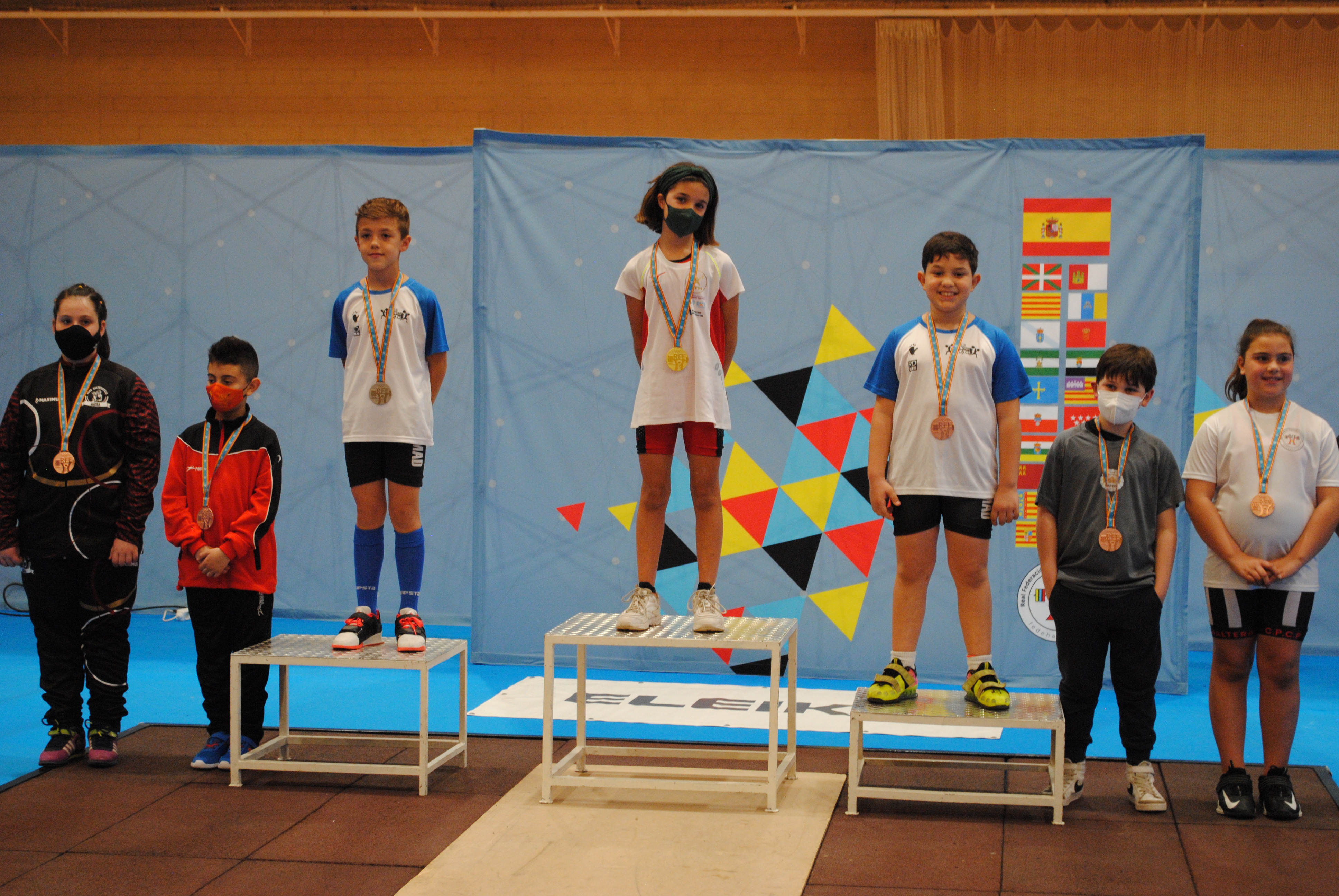 Texto Alternativo: Gran actuación de los deportistas mostoleños en el Campeonato Nacional de halterofilia en edad escolar