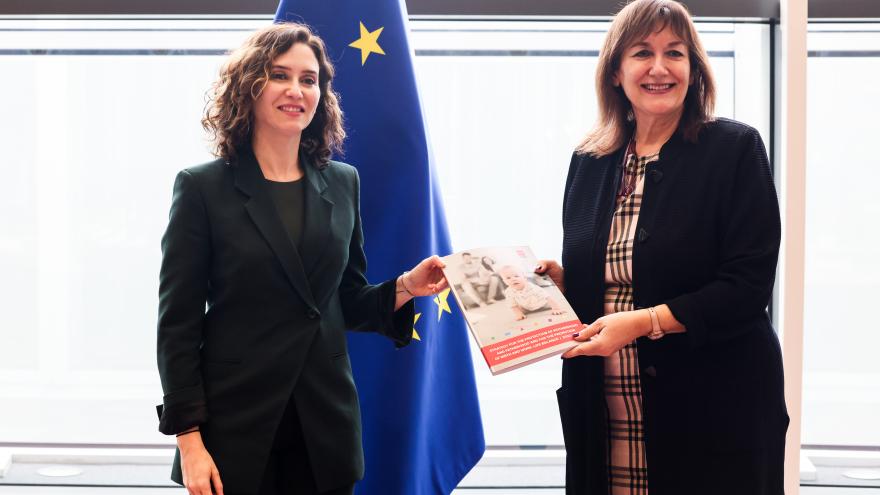 Texto Alternativo: Díaz Ayuso traslada su preocupación por que Europa afronte el reto de la natalidad