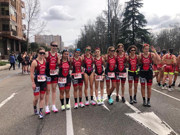 Texto Alternativo: El Tri Infinity Móstoles participó en el Campeonato de España de Duatlón por clubes y relevos mixtos