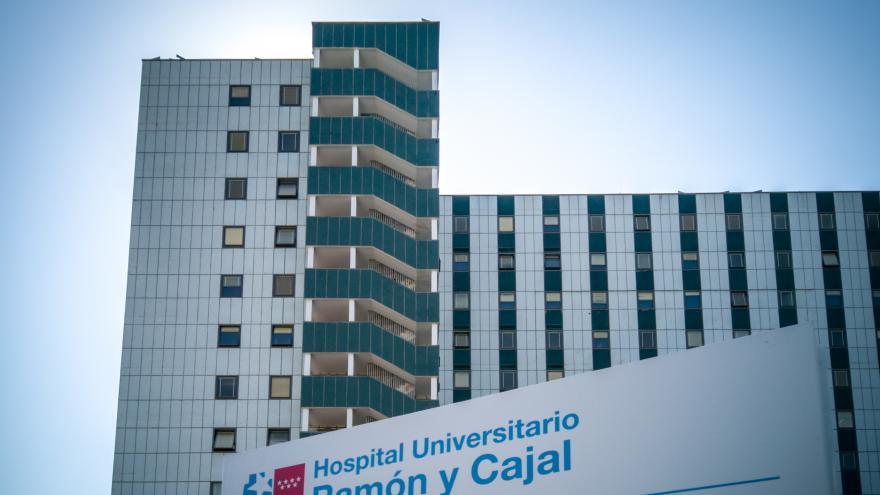 Texto Alternativo: La Comunidad de Madrid estrena una ‘escuela’ para pacientes con cáncer colorrectal en el Hospital público Ramón y Cajal