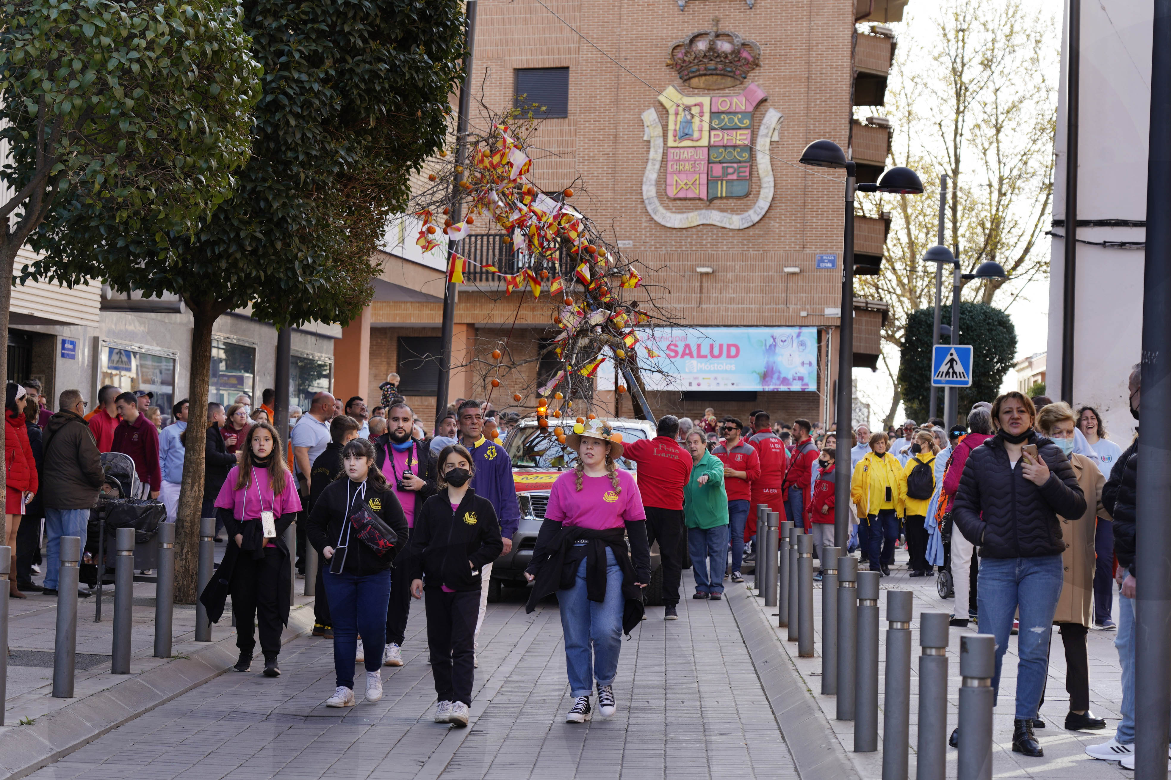 Texto Alternativo: Móstoles celebra su tradicional evento para conmemorar a los ‘quintos de mayo’