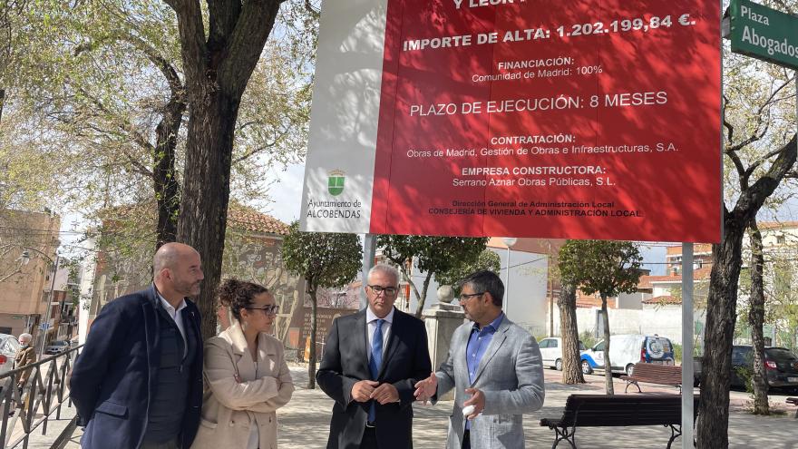 Texto Alternativo: La Comunidad de Madrid transforma en zona prioritaria peatonal y hace plenamente accesibles varias calles del casco histórico de Alcobendas