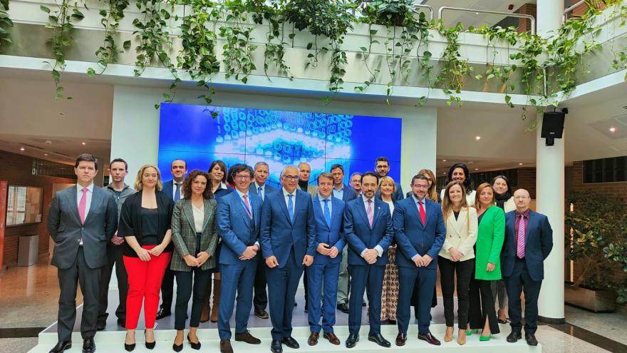Texto Alternativo: La Comunidad de Madrid pone en marcha el clúster de blockchain en Tres Cantos con la participación de 22 empresas y organismos especializados