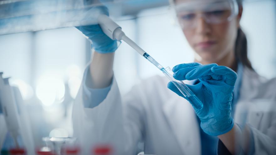 Texto Alternativo: La Comunidad identifica cinco nuevos casos en menores con hepatitis aguda de origen desconocido, atendidos desde enero en hospitales públicos de la región