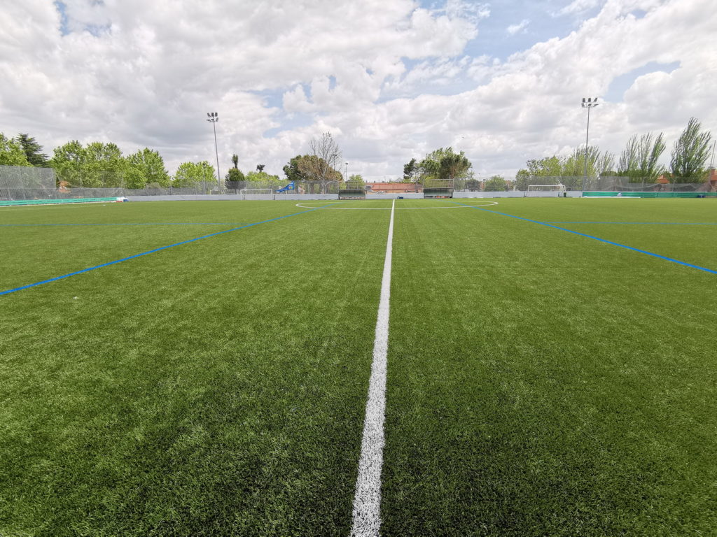 Texto Alternativo: Getafe completará el cambio de césped de todos los campos de fútbol