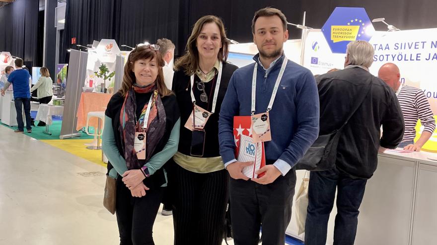 Texto Alternativo: La Comunidad de Madrid la Comunidad presenta sus programas de juventud en la YOUTH2022