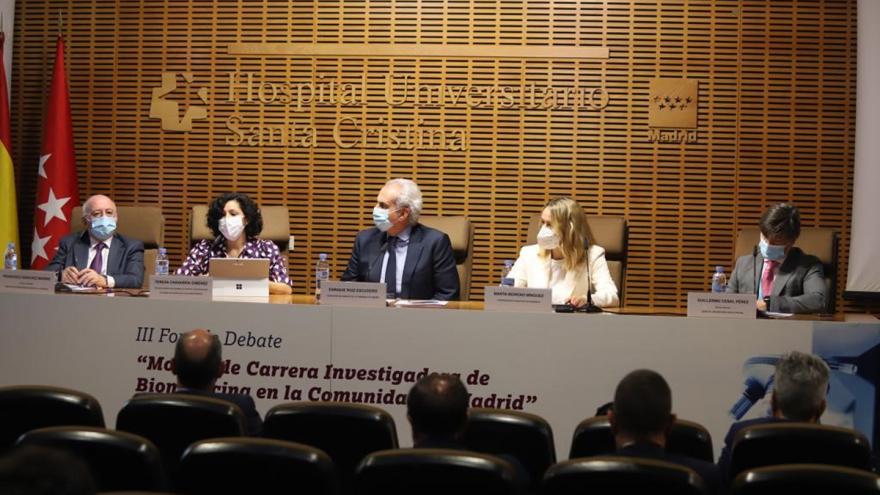 Texto Alternativo: Madrid es la primera Comunidad en regular por Convenio Colectivo las condiciones laborales de más de 1.800 investigadores