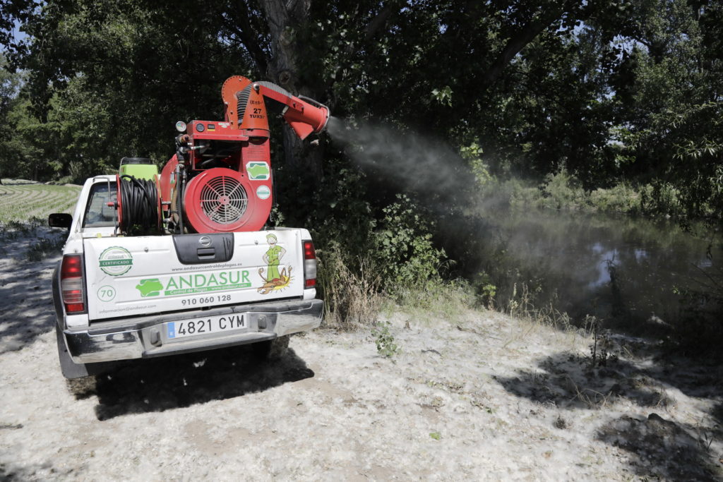 Texto Alternativo: Getafe comienza la campaña de control de mosquitos y mosca negra en el río Manzanares