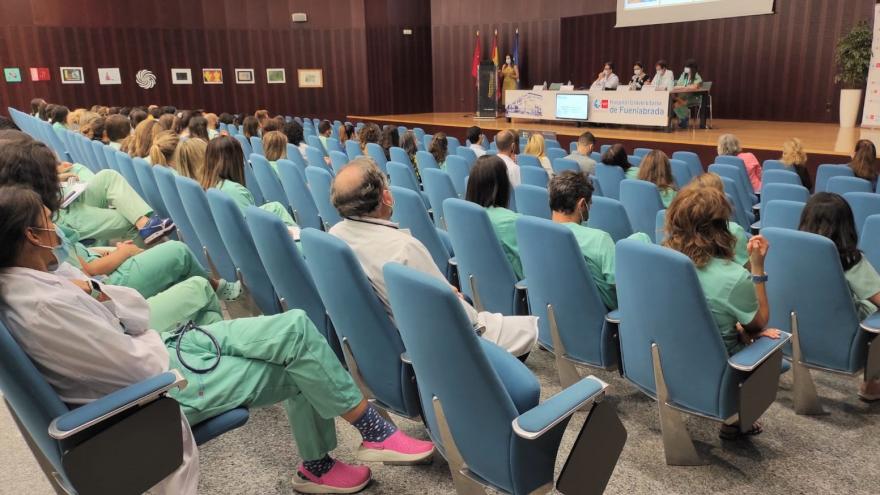 Texto Alternativo: El Hospital Universitario de Fuenlabrada celebra una jornada dedicada a sus residentes
