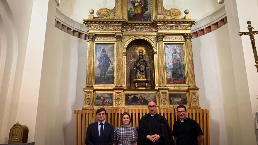 Texto Alternativo: La Comunidad de Madrid restaura las pinturas y el retablo de la Ermita de Santa María La Antigua de Carabanchel