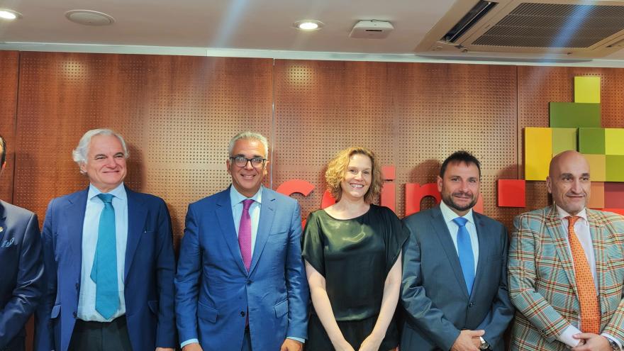 Texto Alternativo: La Comunidad de Madrid elabora un estudio para conocer el grado de digitalización de las empresas de la región