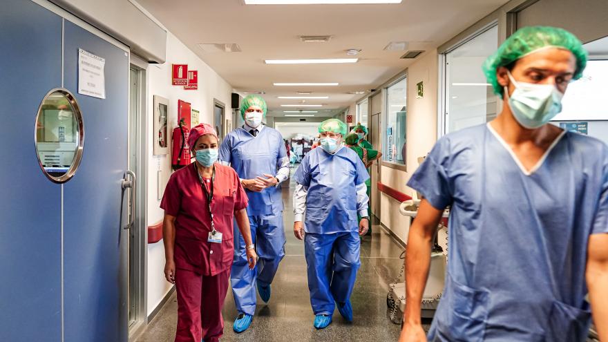 Texto Alternativo: El Hospital público La Paz de la Comunidad de Madrid, certificado en España para producir dos nuevos medicamentos de terapia avanzada