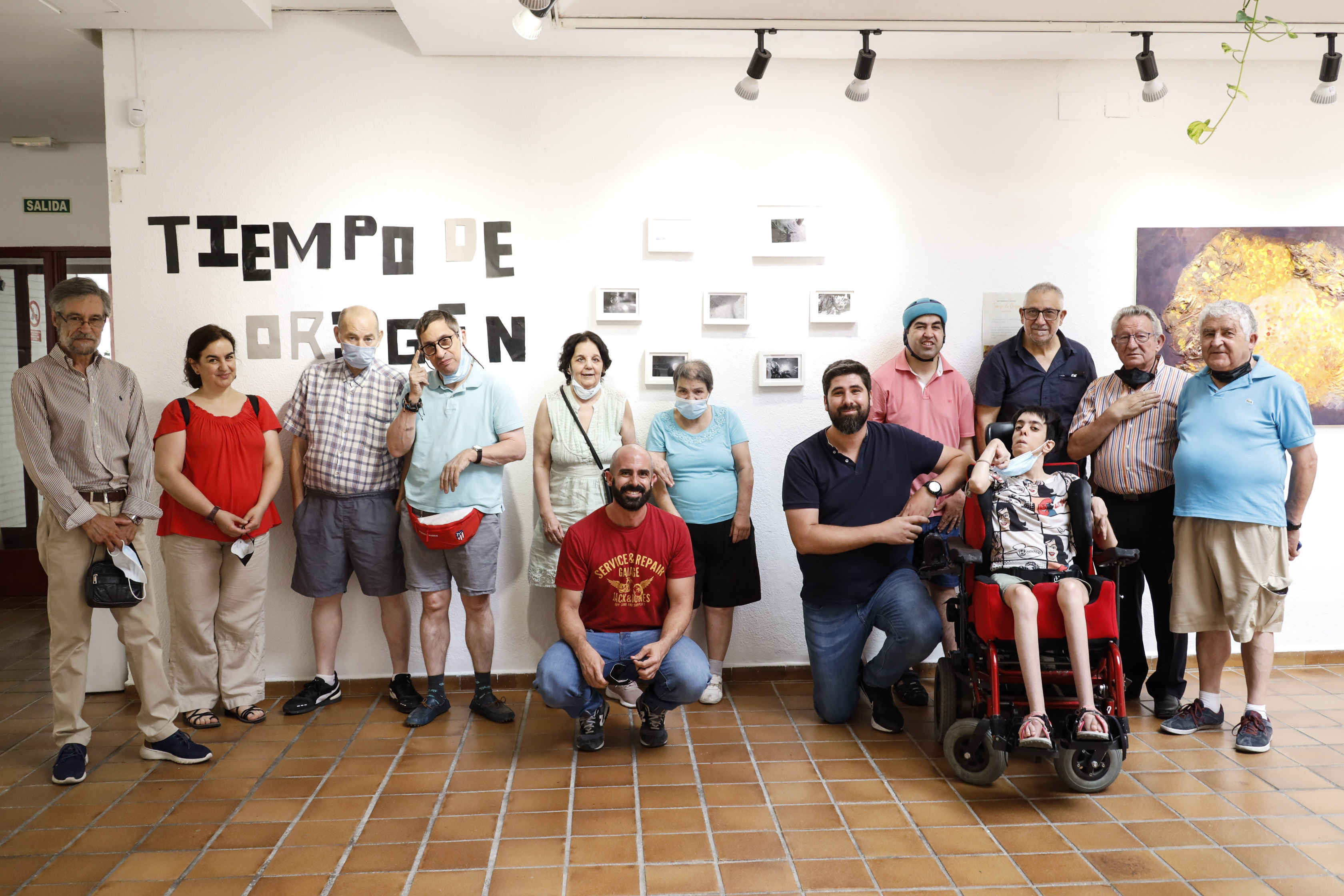 Texto Alternativo: El colectivo Los Picassos de la Fundación AMÁS expone Tiempo de origen en el Centro Sociocultural Joan Miró