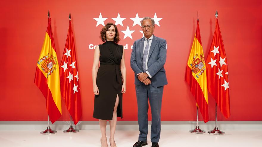 Texto Alternativo: Díaz Ayuso nombra a Enrique Ossorio vicepresidente de la Comunidad de Madrid para coordinar todo el Gobierno y definir su proyecto a largo plazo