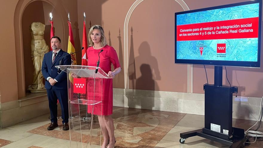 Texto Alternativo: La Comunidad de Madrid invertirá 1,2 millones de euros en los próximos dos años para el realojo de familias de la Cañada Real a su paso por Rivas