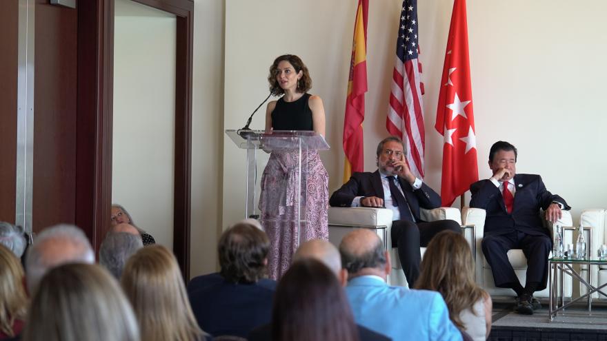 Texto Alternativo: Díaz Ayuso ultima un acuerdo económico y cultural entre Comunidad de Madrid y Miami: “Hoy se hermanan dos tierras fértiles para la semilla de la libertad”