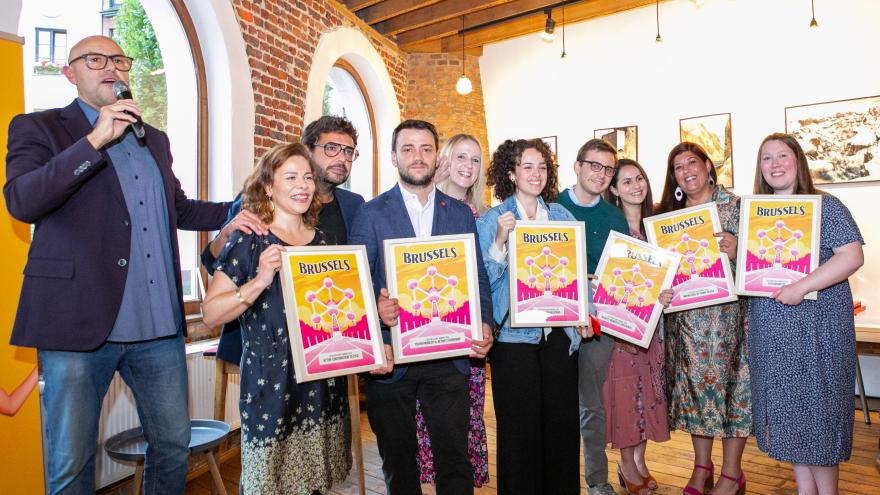 Texto Alternativo: El Carné Joven de la Comunidad de Madrid recibe dos premios europeos a la excelencia