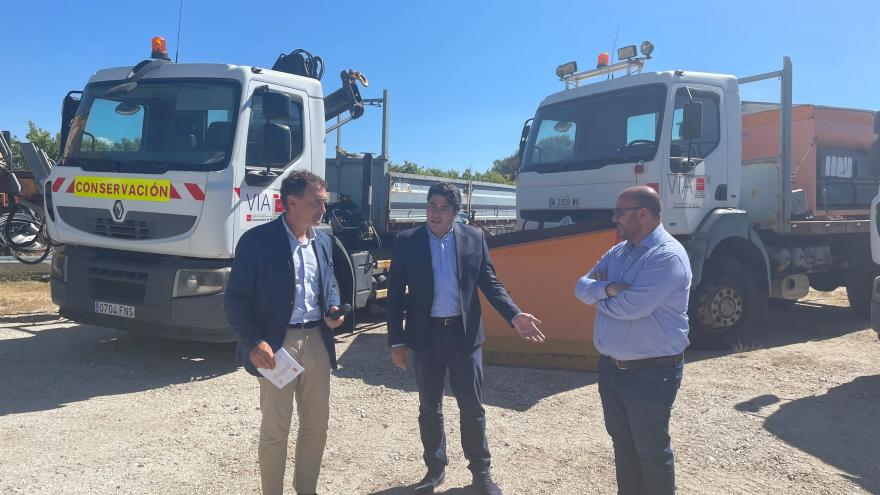 Texto Alternativo: La Comunidad de Madrid cede 33 máquinas de obras públicas a la Mancomunidad de Servicios Valle Norte del Lozoya