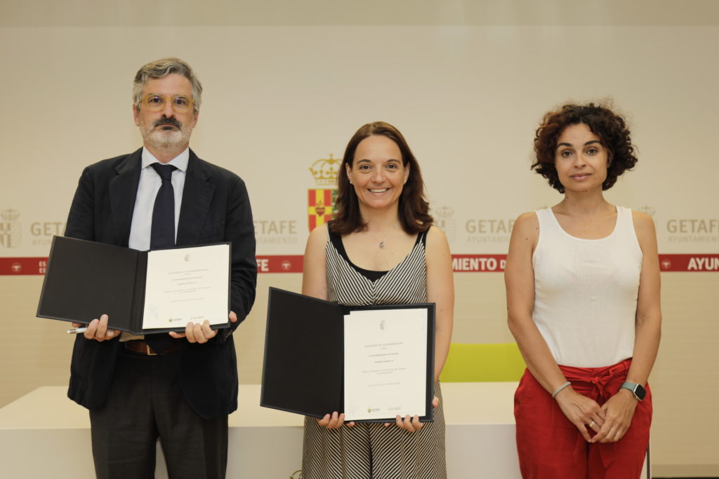 Texto Alternativo: ALEF firma un convenio con Zalmu para favorecer el empleo en Getafe