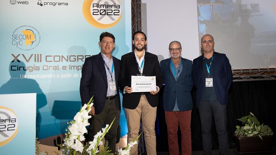 Texto Alternativo: Un cirujano maxilofacial del Marañón, Premio Nacional de Fin de Residencia en la especialidad