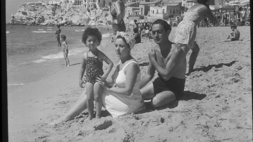 Texto Alternativo: La Comunidad de Madrid rinde homenaje a las vacaciones estivales a través de fotografías de 75 veranos del siglo XX