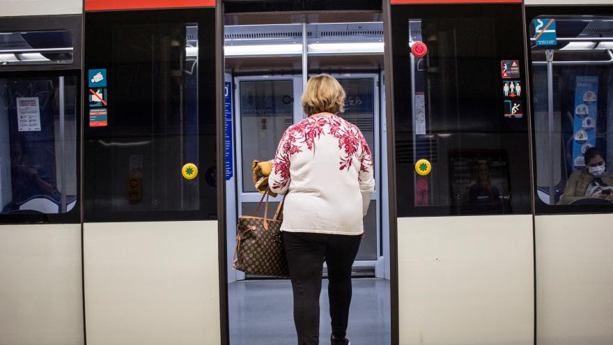 Texto Alternativo: La Comunidad de Madrid ha reducido casi 3 millones de euros el coste del transporte público con la unificación de las zonas tarifarias B3, C1 y C2