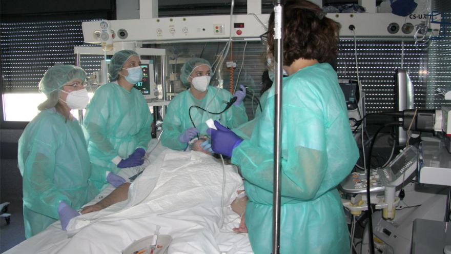 Texto Alternativo: El Hospital del Sureste incorpora la ecobroncoscopia a su cartera de servicios
