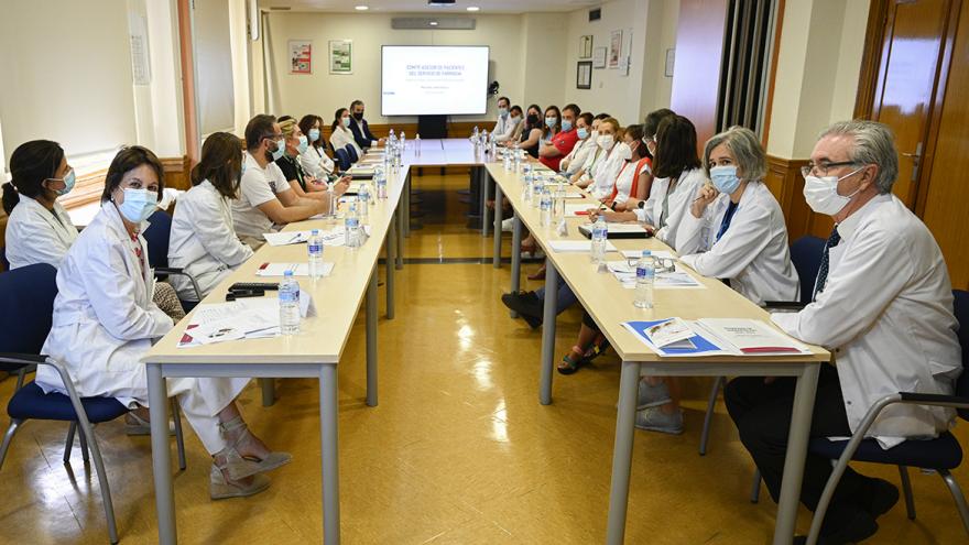 Texto Alternativo: El Hospital Gregorio Marañón crea el primer Comité Asesor de Pacientes de Farmacia Hospitalaria de España