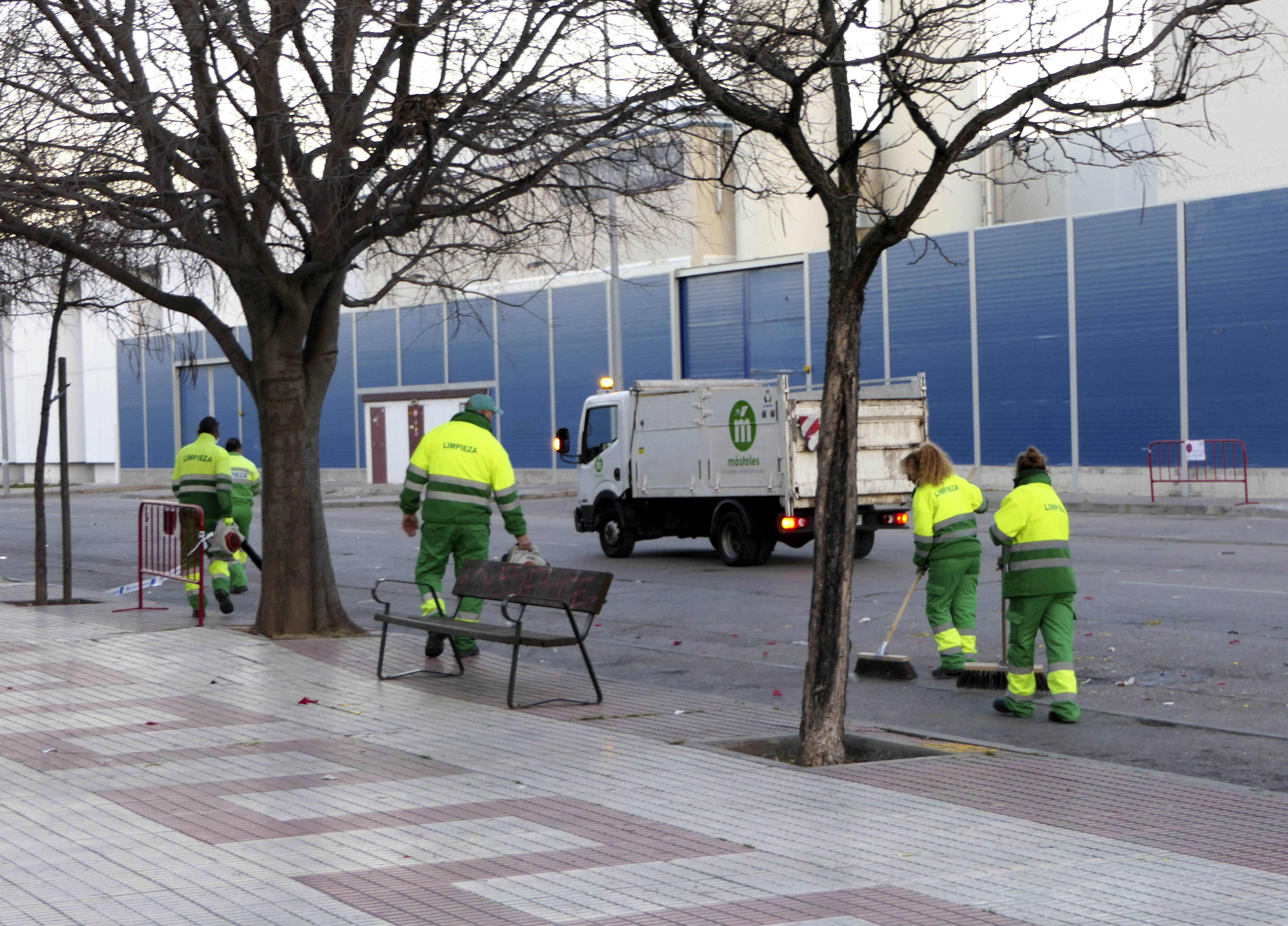Texto Alternativo: El Gobierno de Móstoles pondrá en marcha un plan especial para mantener limpia la ciudad durante las fiestas