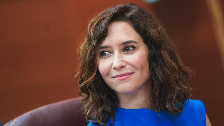 Texto Alternativo: Díaz Ayuso ofrece la Comunidad frente a las políticas que llaman a “la tristeza, el miedo y la desesperanza”: “Madrid no le va a fallar al resto de España”