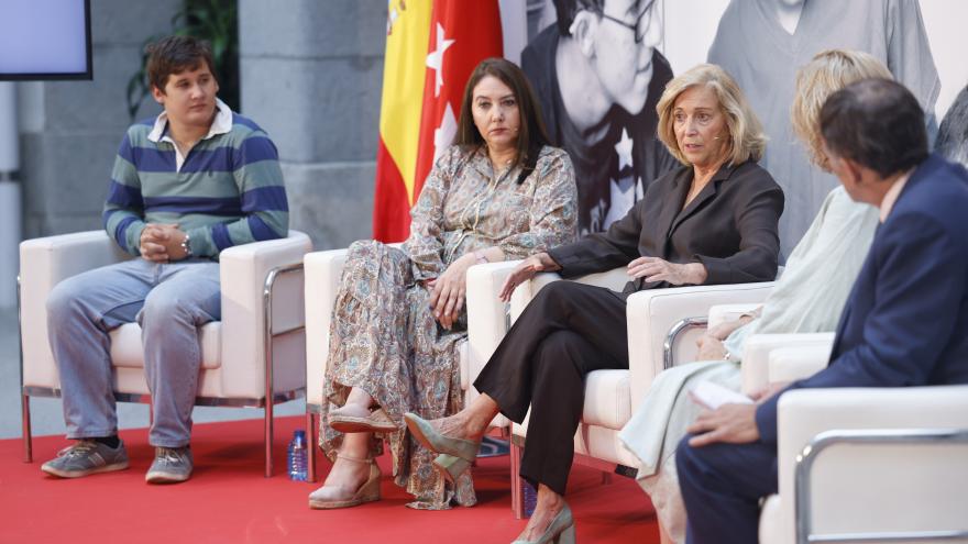 Texto Alternativo: La Comunidad de Madrid inicia un plan para incrementar el número de familias acogedoras de menores tutelados