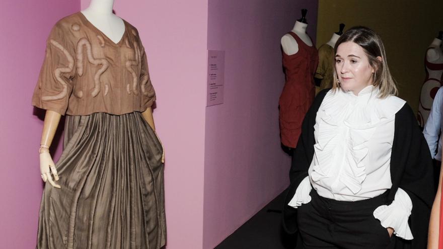 Texto Alternativo: La Comunidad de Madrid dedica una exposición a la diseñadora Sybilla en la Sala Canal de Isabel II