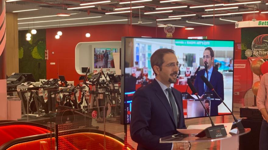 Texto Alternativo: La Comunidad lidera la inversión extranjera en el sector comercial