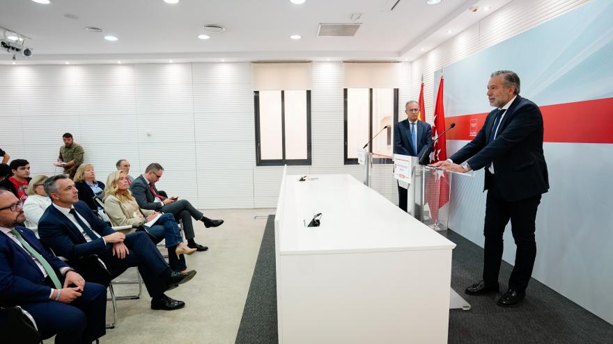 Texto Alternativo: La Comunidad de Madrid estrena protocolos en colegios e institutos para prevenir sobre las bandas juveniles violentas y las drogas