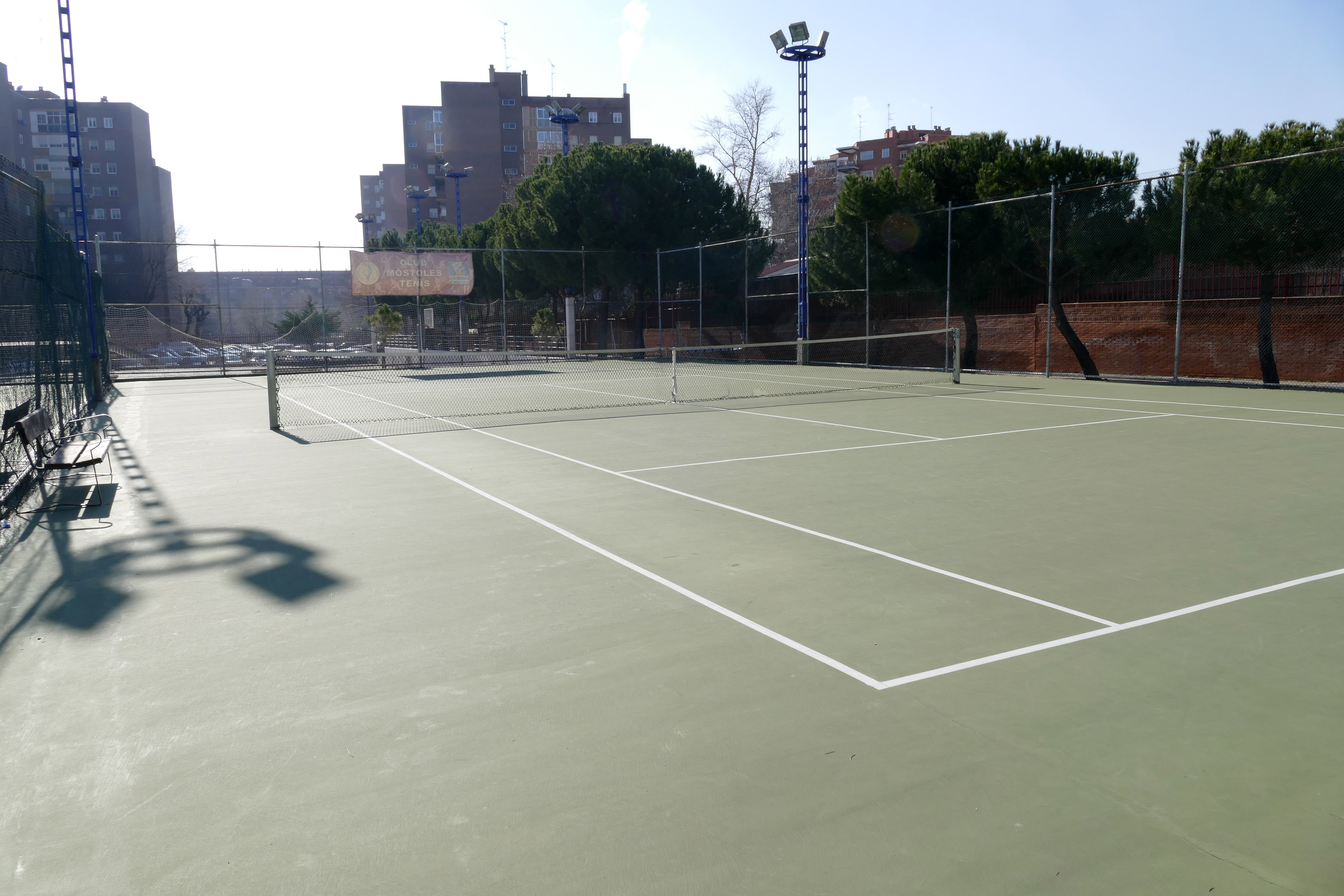 Texto Alternativo: El Gobierno de Móstoles ha invertido cerca de 6 millones de euros en instalaciones deportivas e intenta arreglar la deuda de cerca de 160 millones que dejó el PP en la ciudad