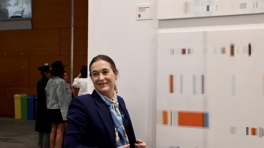 Texto Alternativo: La Comunidad de Madrid reconoce a las artistas Irene de Andrés y Victoria Encinas en la Feria de Arte Contemporáneo Estampa 2022